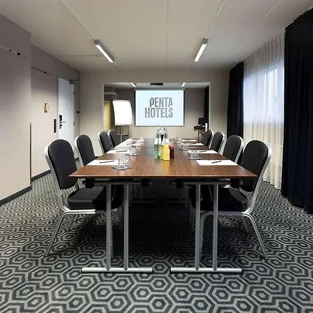 Pentahotel 4* 卡塞尔