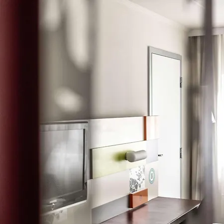 Pentahotel 4* קאסל