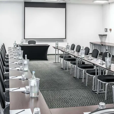 Pentahotel מלון 4*