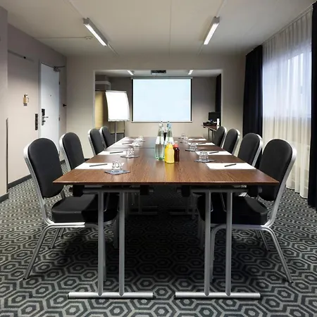 Pentahotel מלון 4*