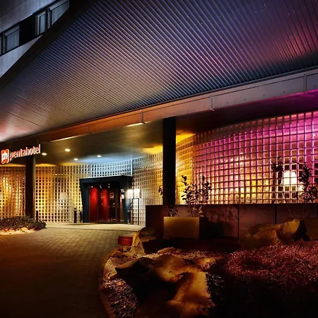 מלון Pentahotel