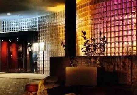 Pentahotel 4*