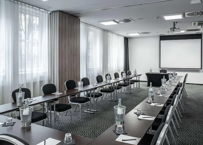 Pentahotel Отель