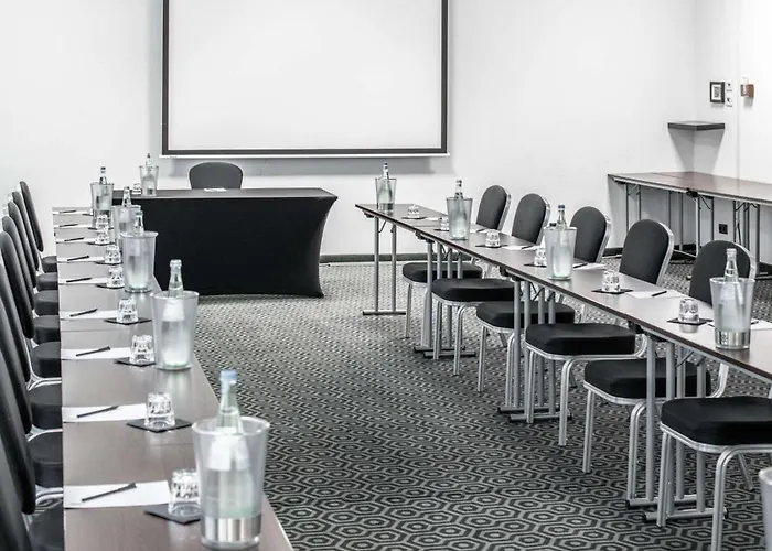 Pentahotel Отель 4*