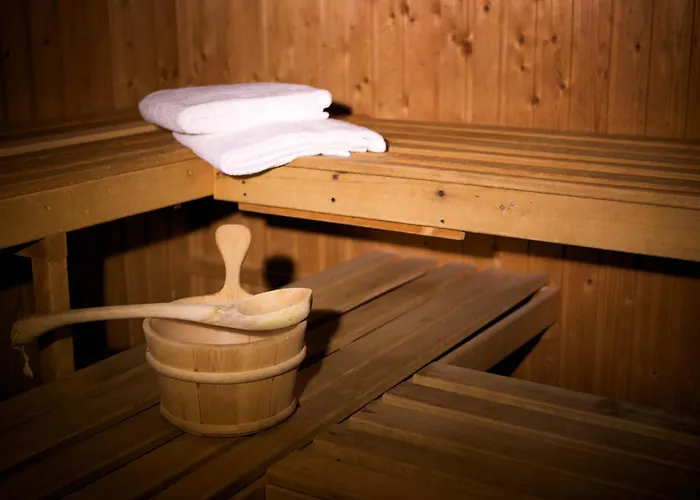 Отель Pentahotel 4*